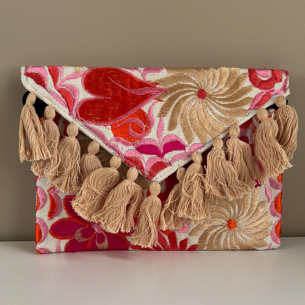 NWT Hand made Embroidered Tassel Clutch Bag